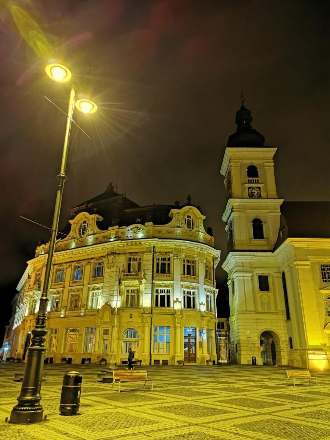Apartament Plopilor Studios Sibiu Luaran gambar