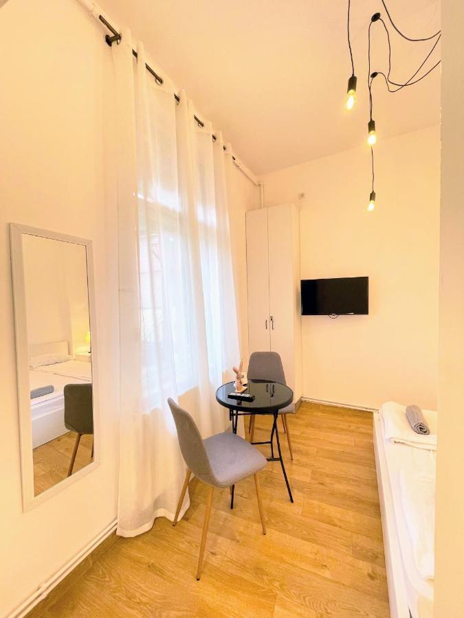 Apartament Plopilor Studios Sibiu Luaran gambar