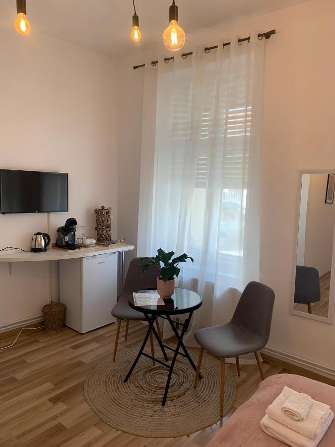 Apartament Plopilor Studios Sibiu Luaran gambar